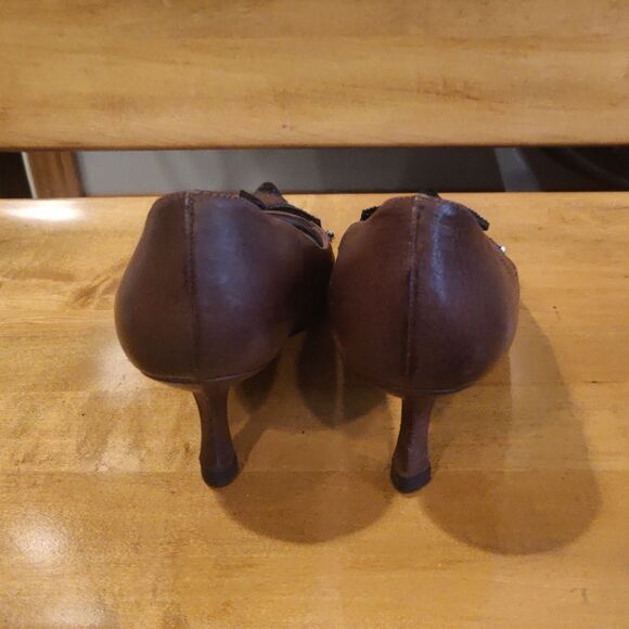 Prada size 37.5 brown and black authenticated kitten heels Made in Italy - Picture 5 of 16